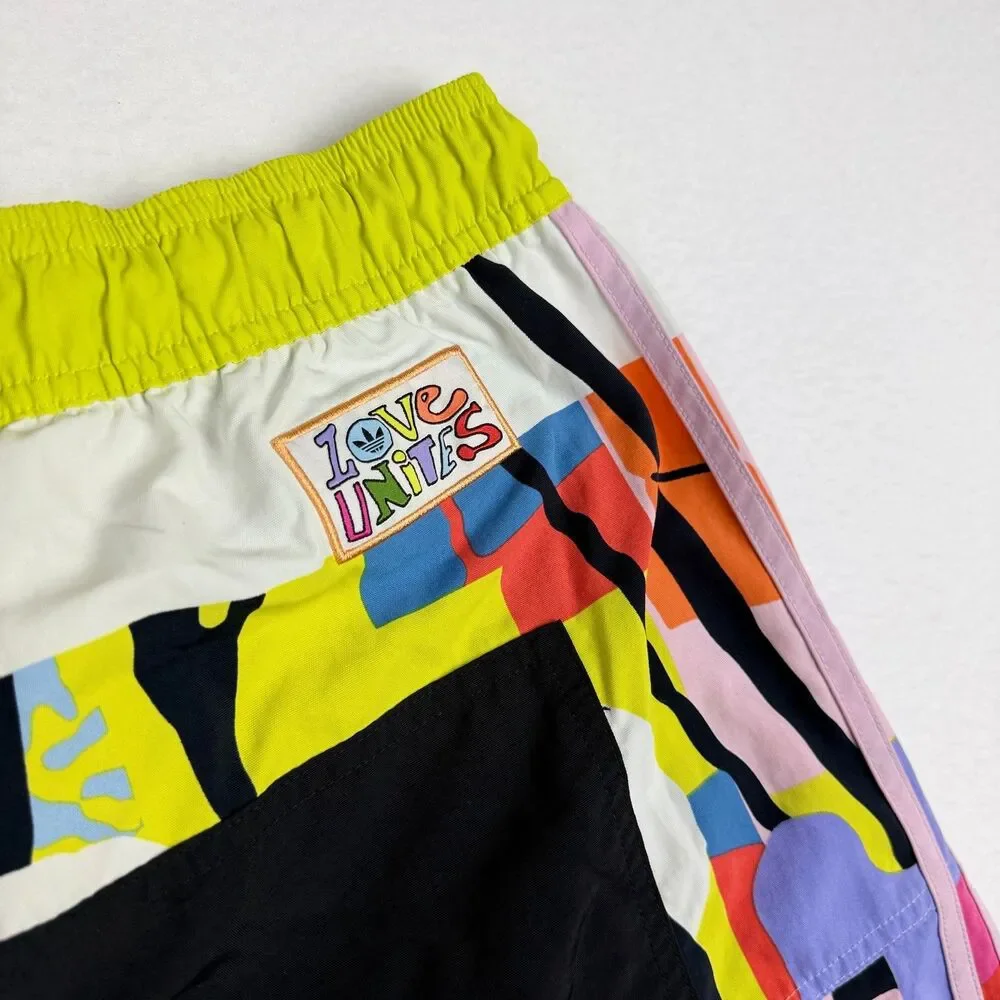 Adidas Love Unites Shorts M